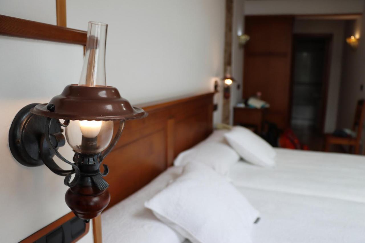 Hotel Pazos Alba Santiago de Compostela Ngoại thất bức ảnh